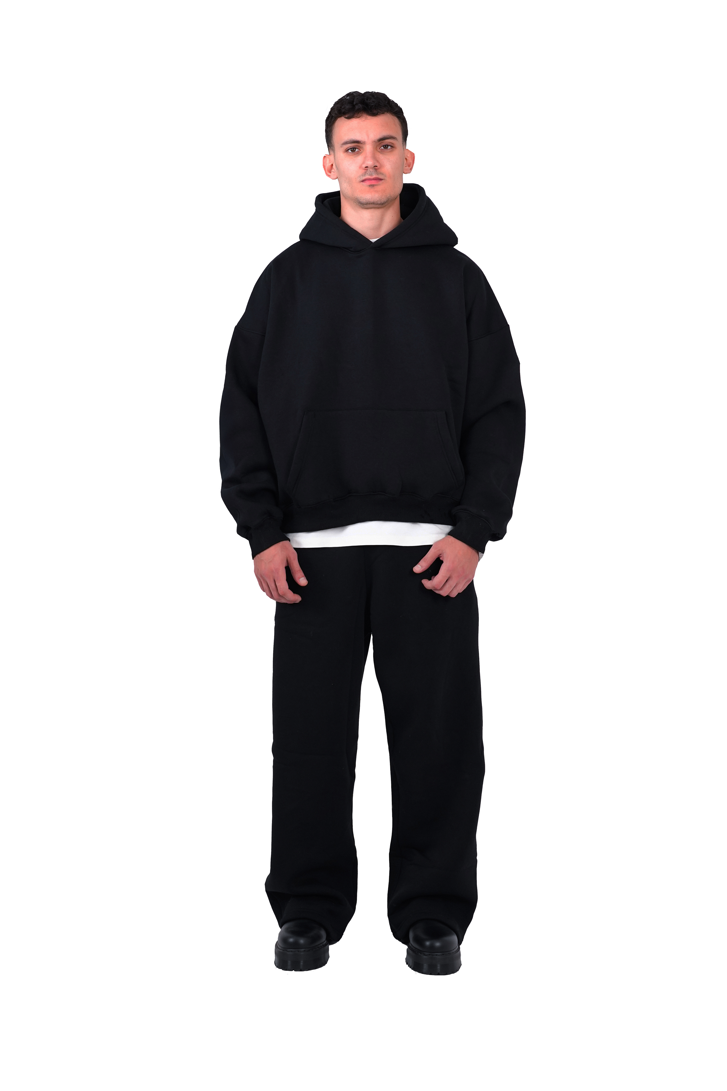 CORE SWEATPANTS – BLACK