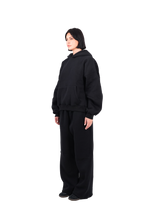 CORE SWEATPANTS – BLACK