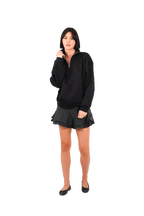 QUARTER ZIP – BLACK