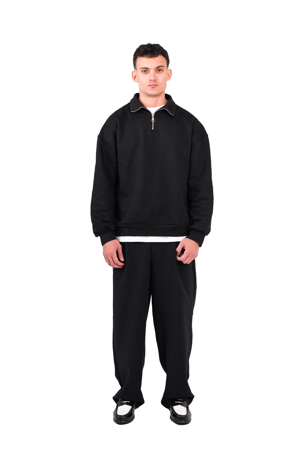 QUARTER ZIP – BLACK